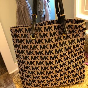 Michael Kors Eleanor tote